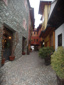 Gjakova Hotel Alley
